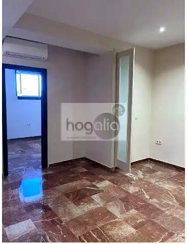 Apartamento 90 m² em Sevilla