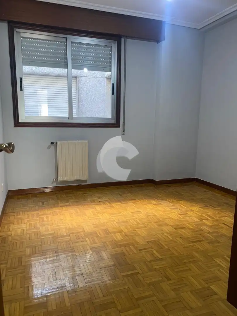 Pis de 86 m² a Ourense