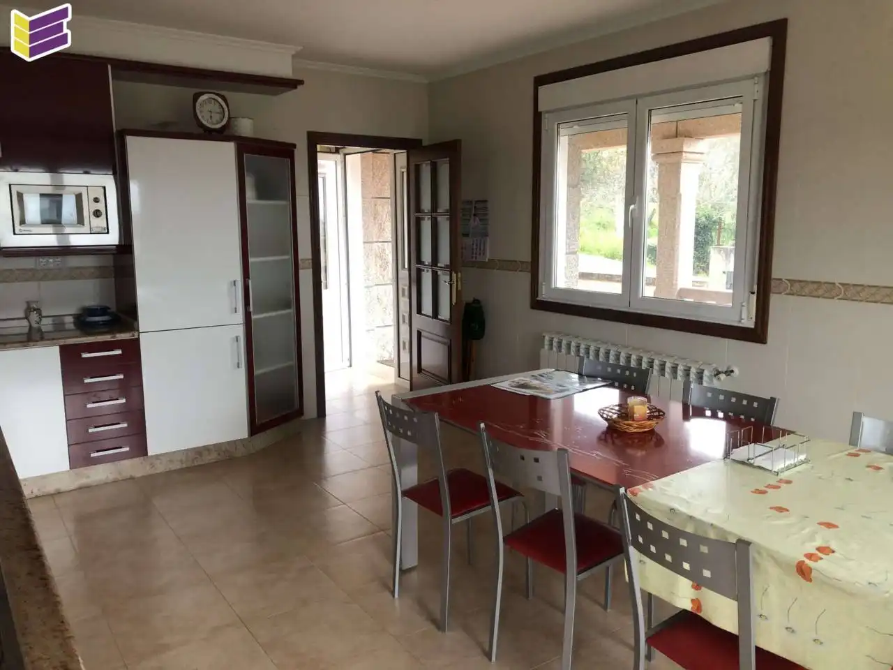 Wohnung 377 m² in O Porriño