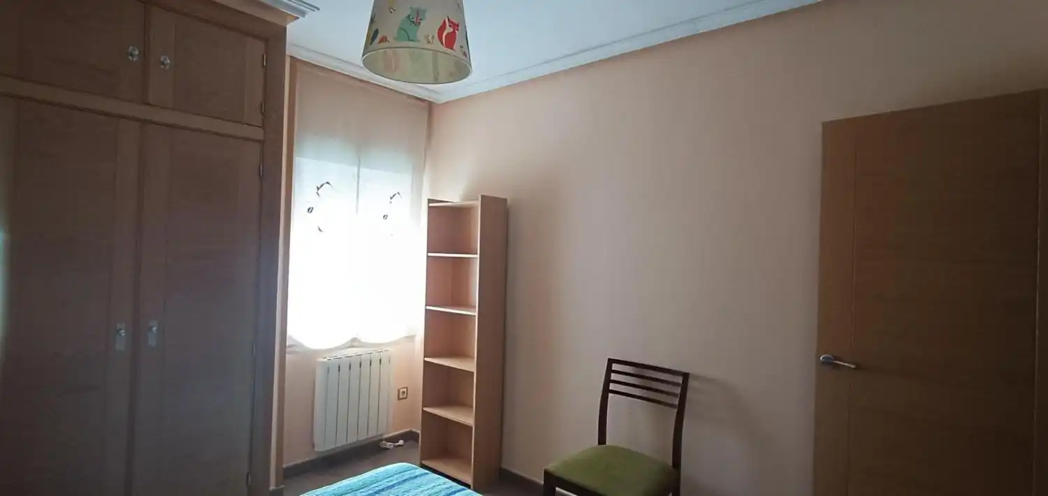 Piso de 90 m² en Jaén