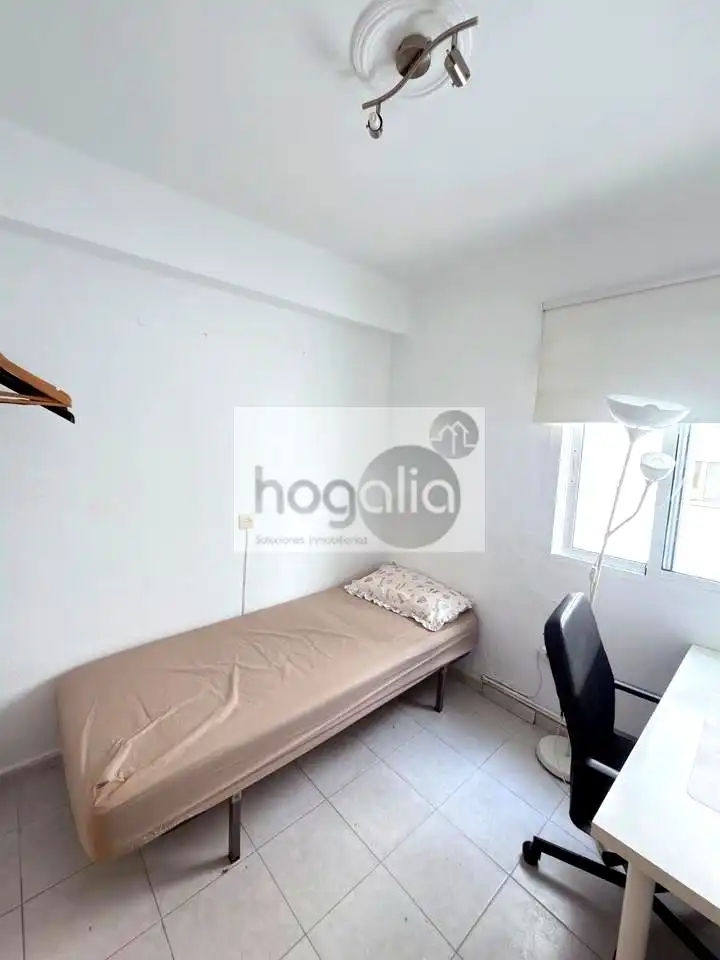 Piso de 95 m² en Sevilla