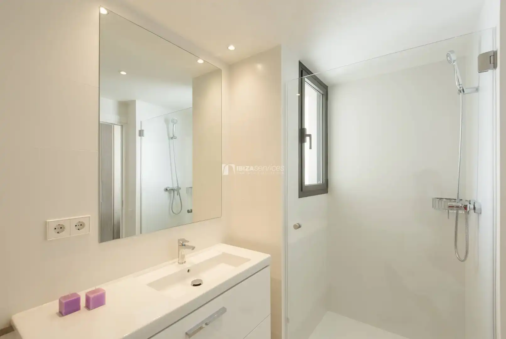 Piso de 90 m² en Ibiza