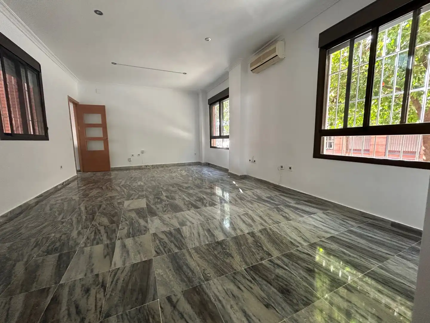 Piso de 93 m² en Sevilla