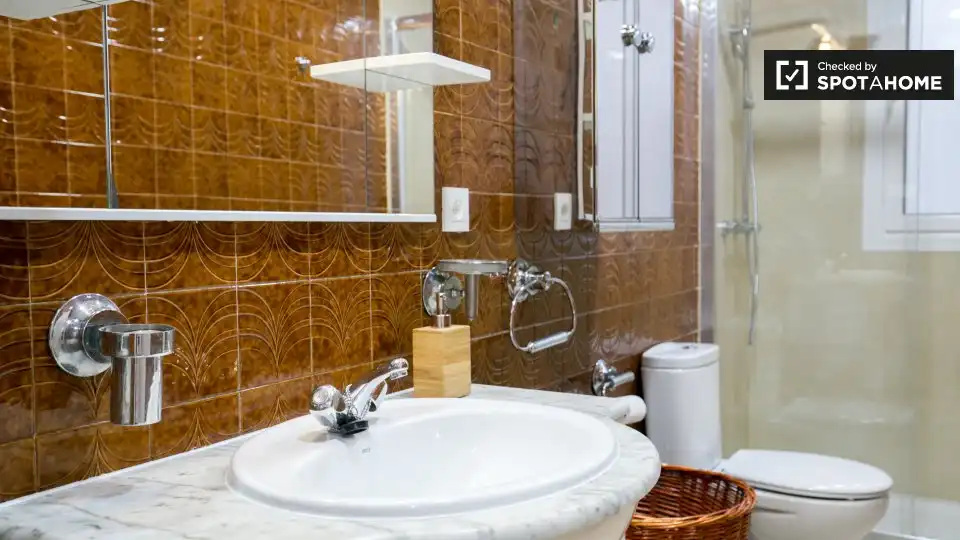 Habitación 138 m², Bilbao