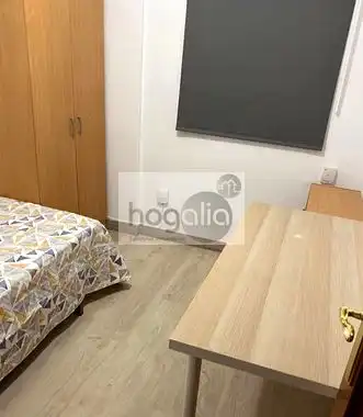 Piso de 90 m² en Sevilla