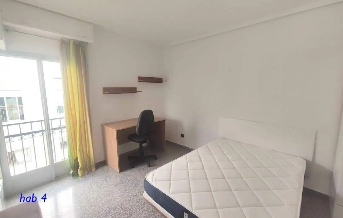 Habitación 120 m², Elche