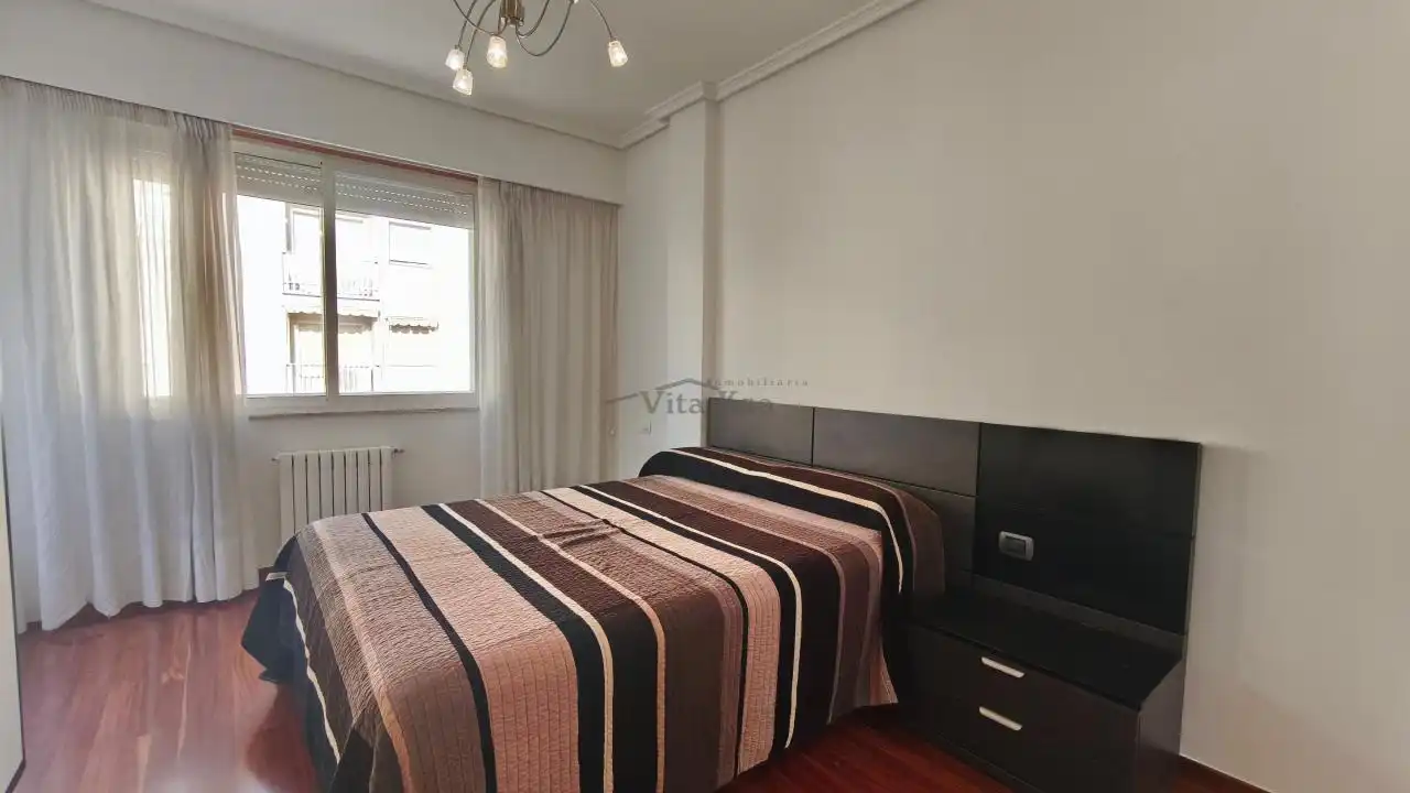 Wohnung 101 m² in Ourense