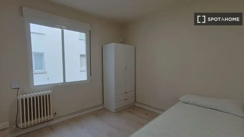 Habitación en alquiler, Pamplona