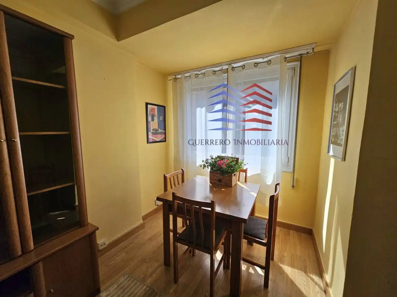 Piso de 100 m² en Ourense
