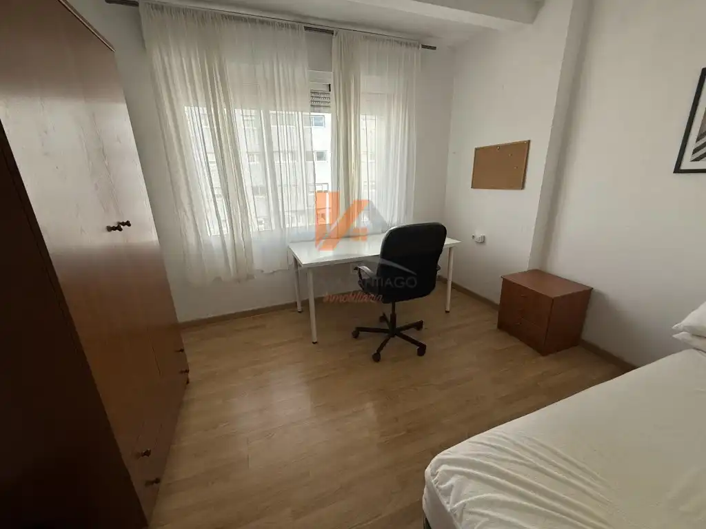 Piso de 120 m² en Santiago de Compostela