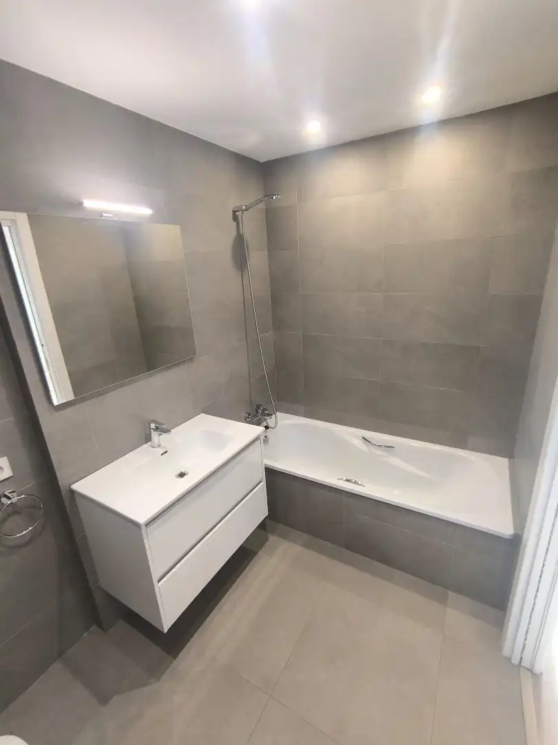Flat 100 m² in Vilablareix