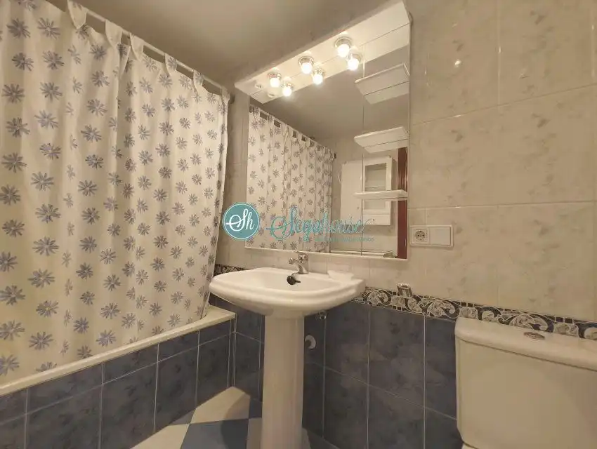 Piso de 129 m² en Segovia