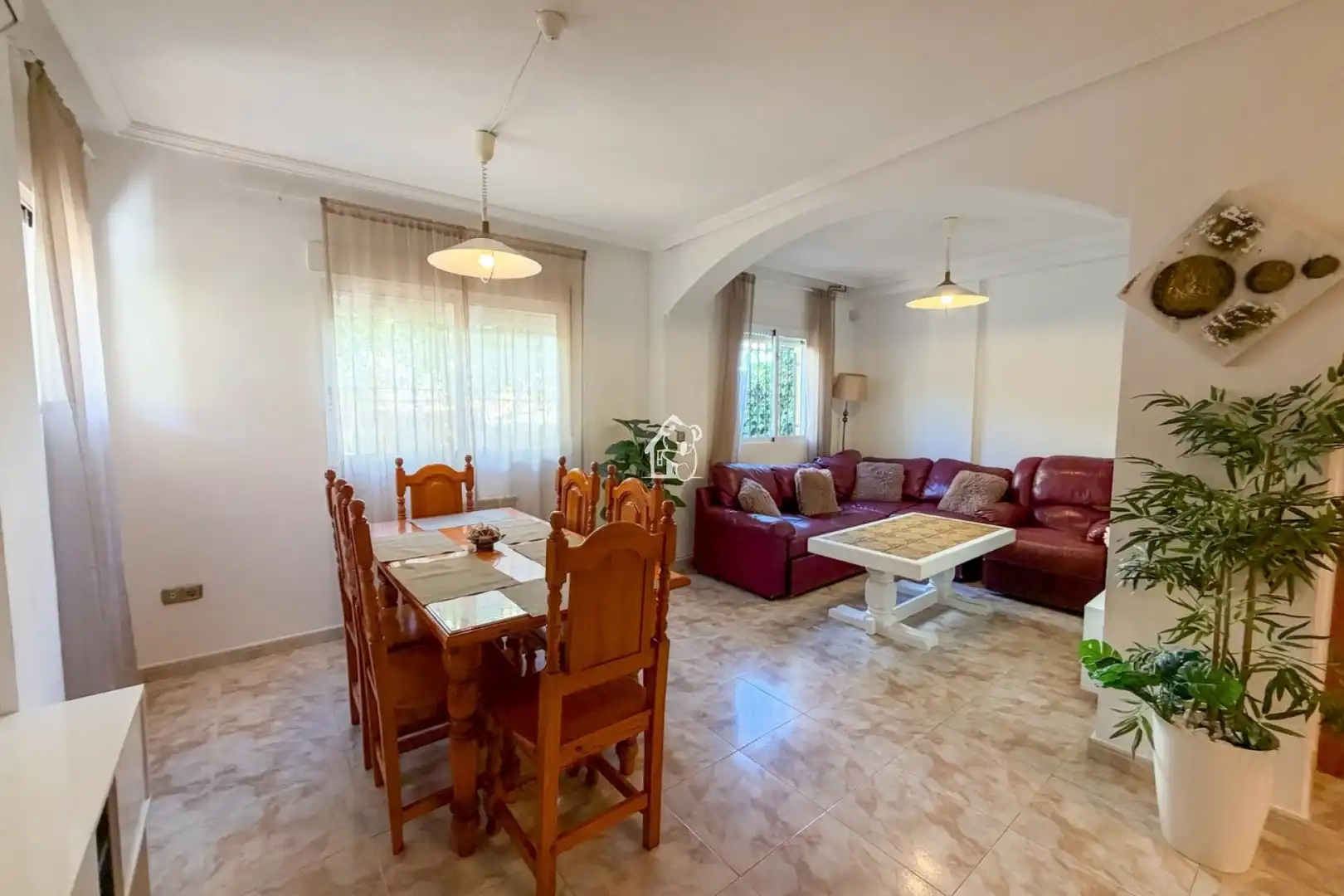 Casa de 100 m² a Oriola