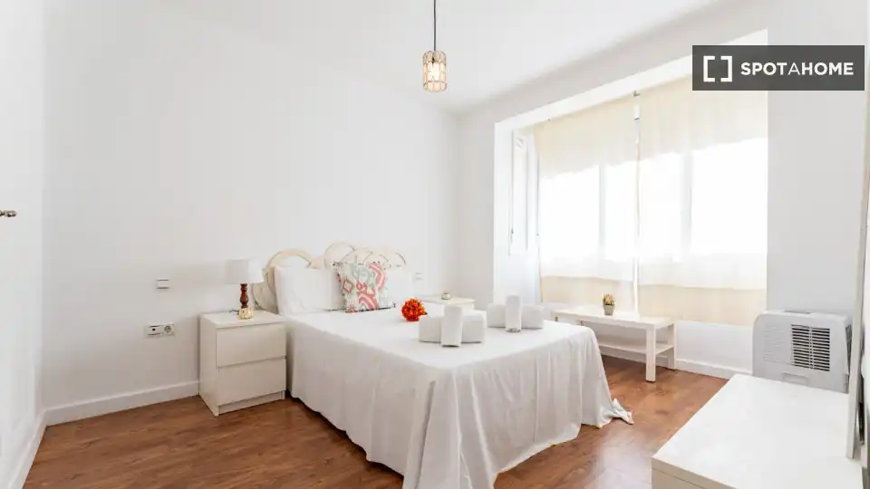 Habitación 52 m², Málaga