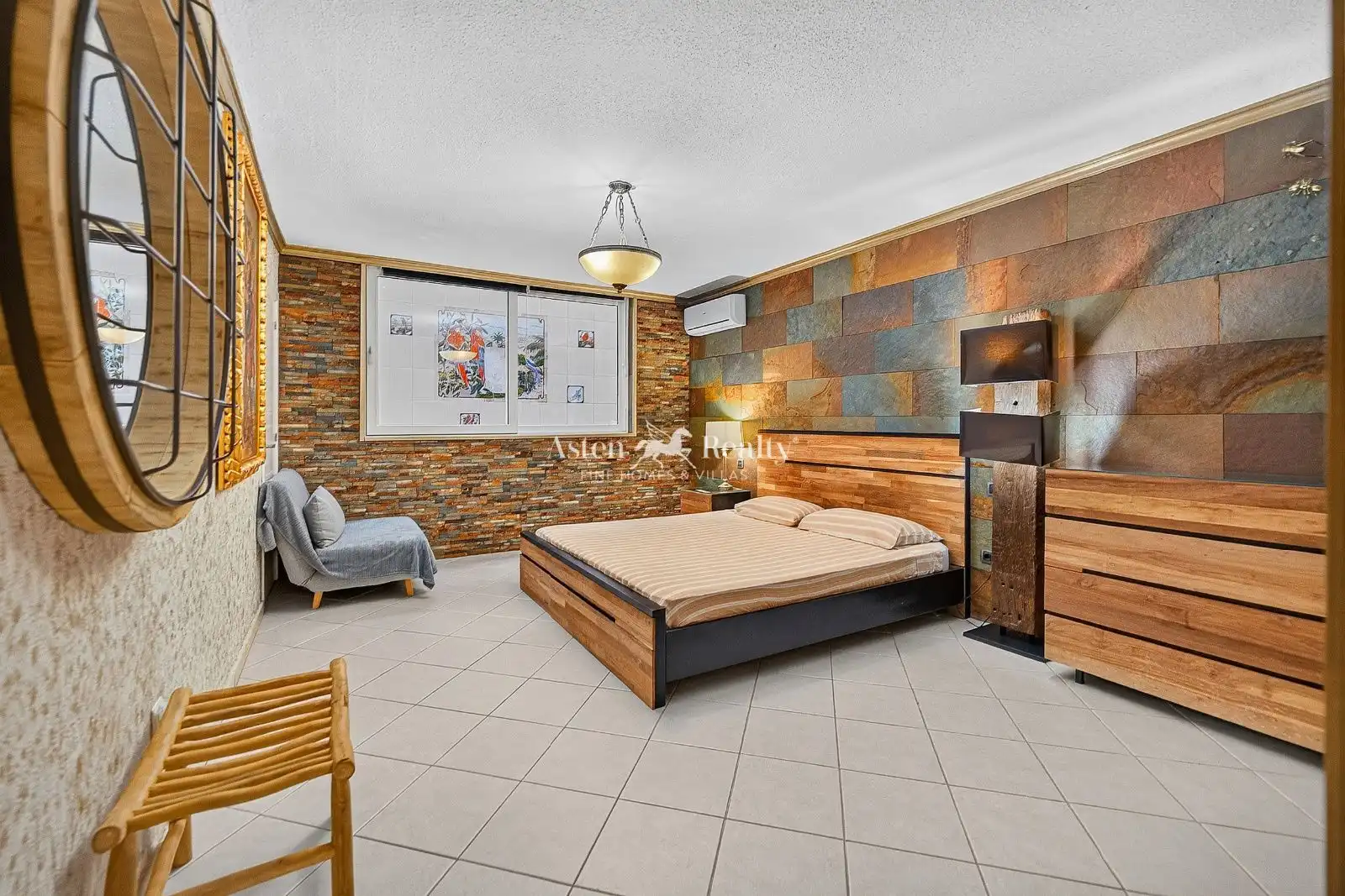 Casa de 325 m² en Arona