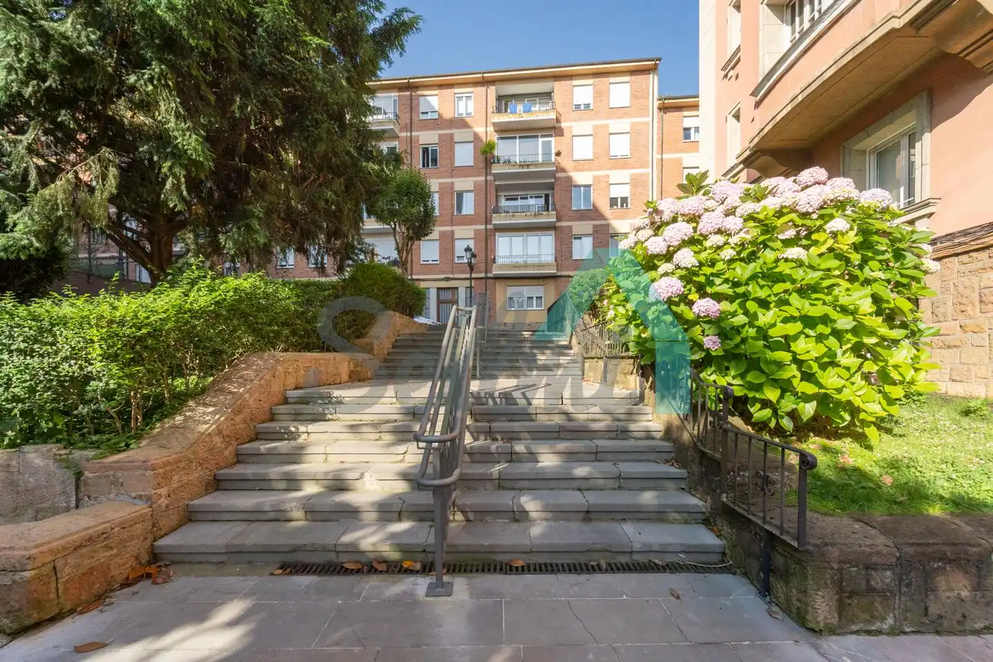 Piso de 212 m² en Oviedo