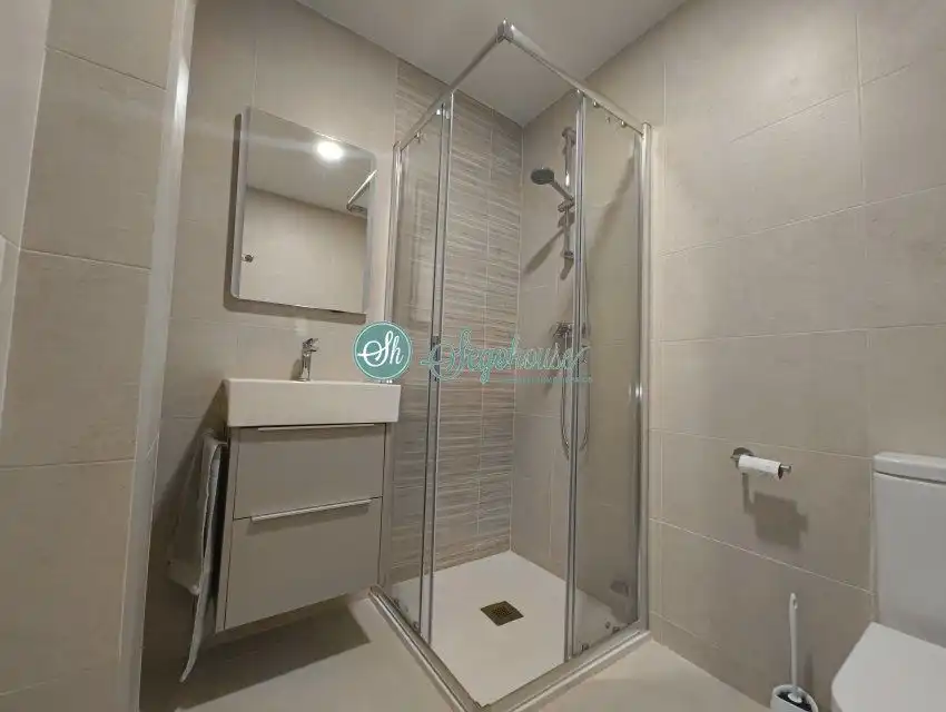 Piso de 90 m² en Segovia