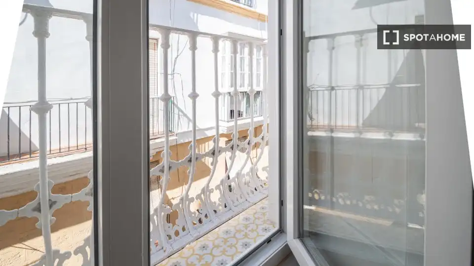 Habitación 58 m², Cádiz