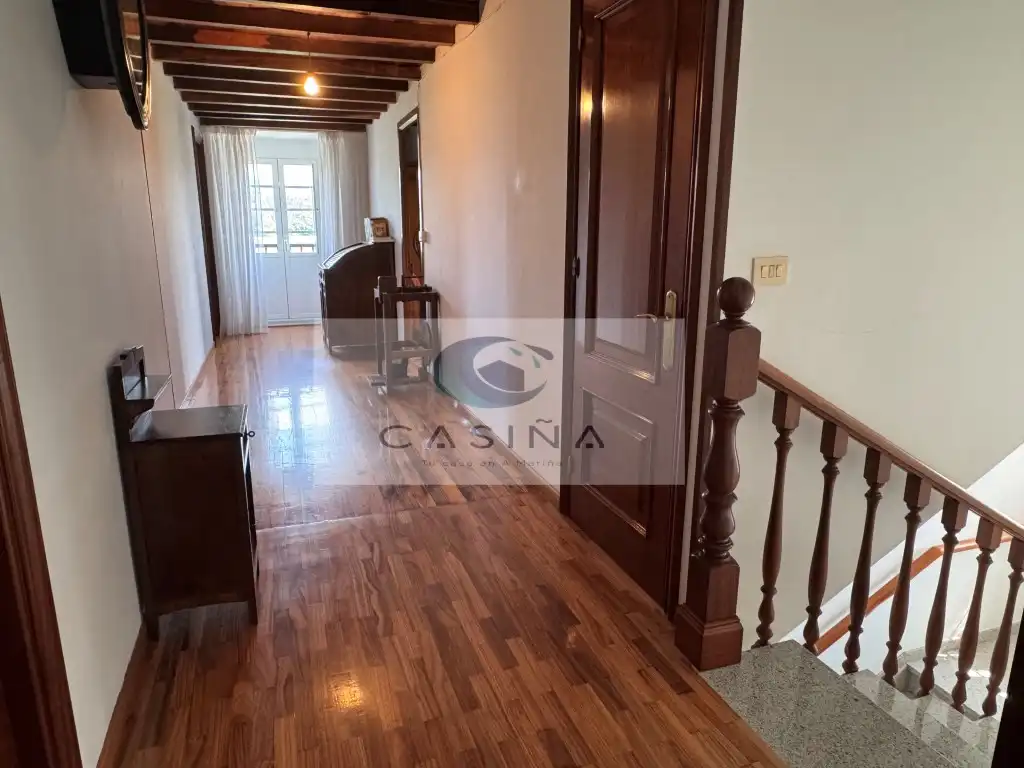 Piso de 250 m² en Barreiros