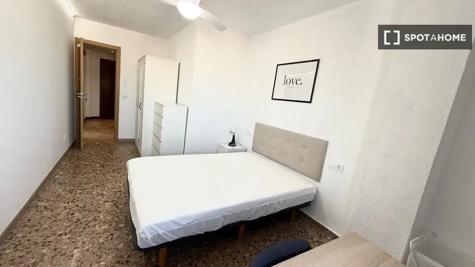 Habitación 200 m², Valencia