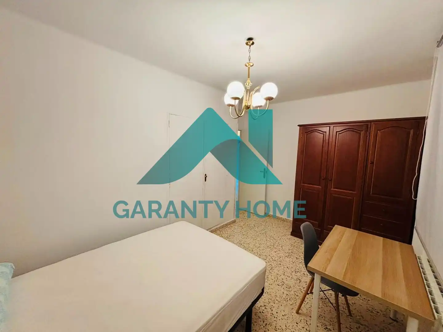 Habitación 115 m², Cáceres