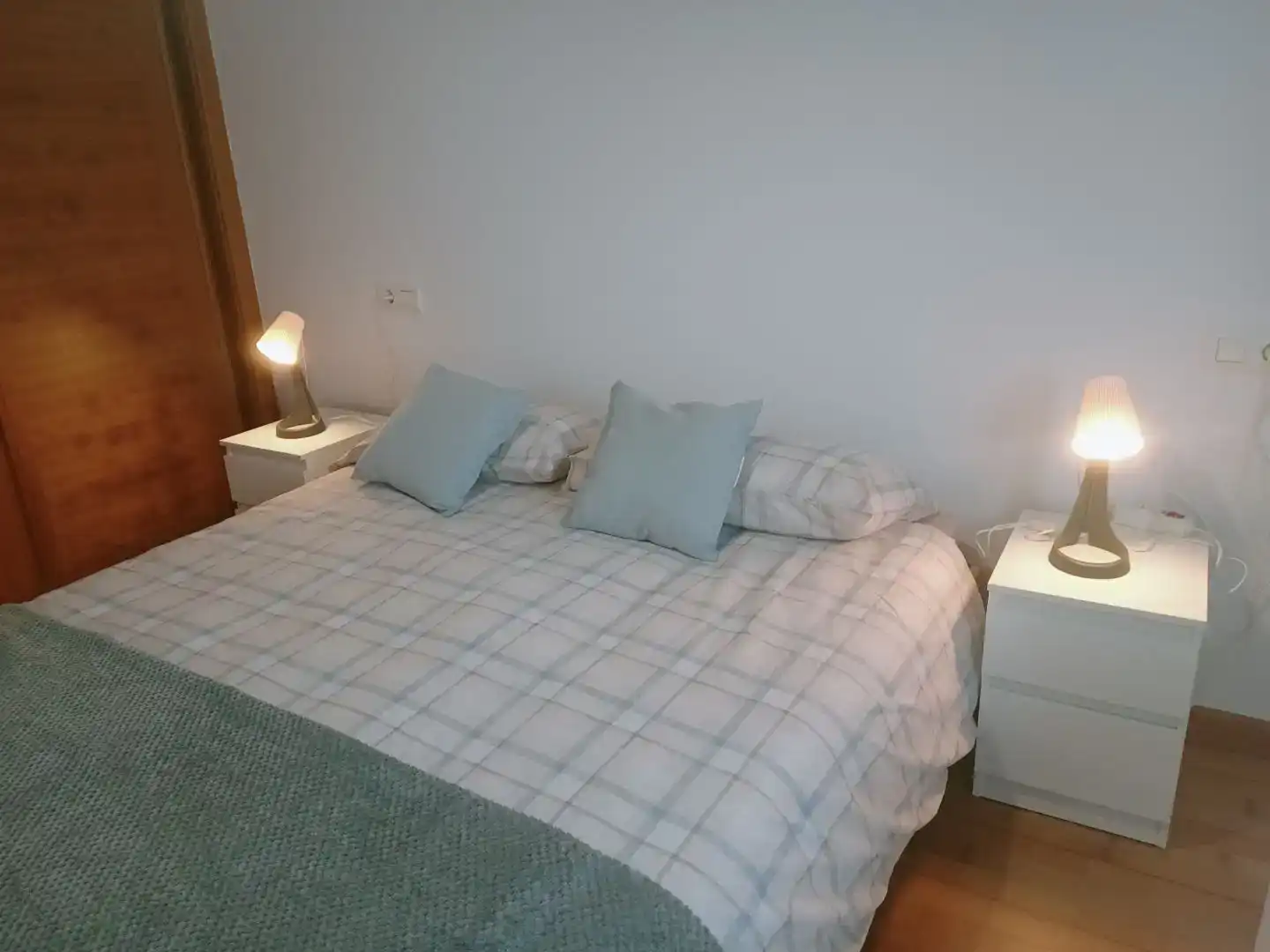 Habitación 90 m², Oviedo