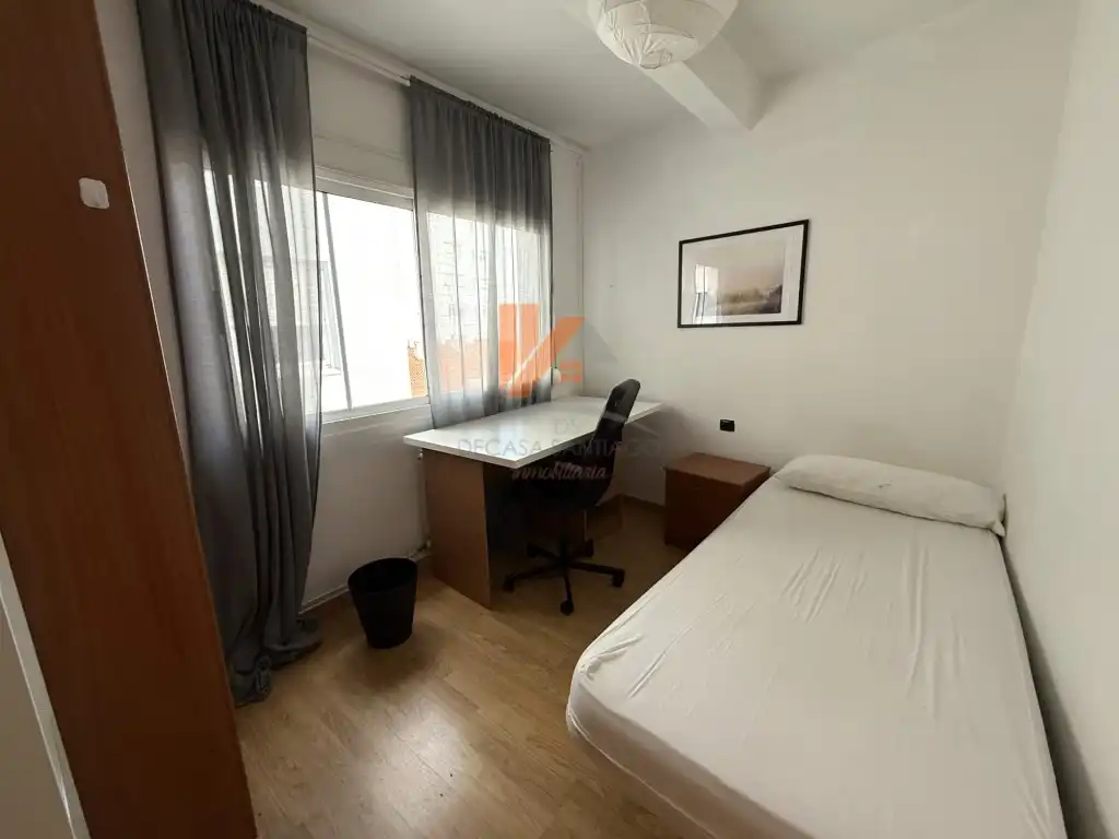 Piso de 120 m² en Santiago de Compostela