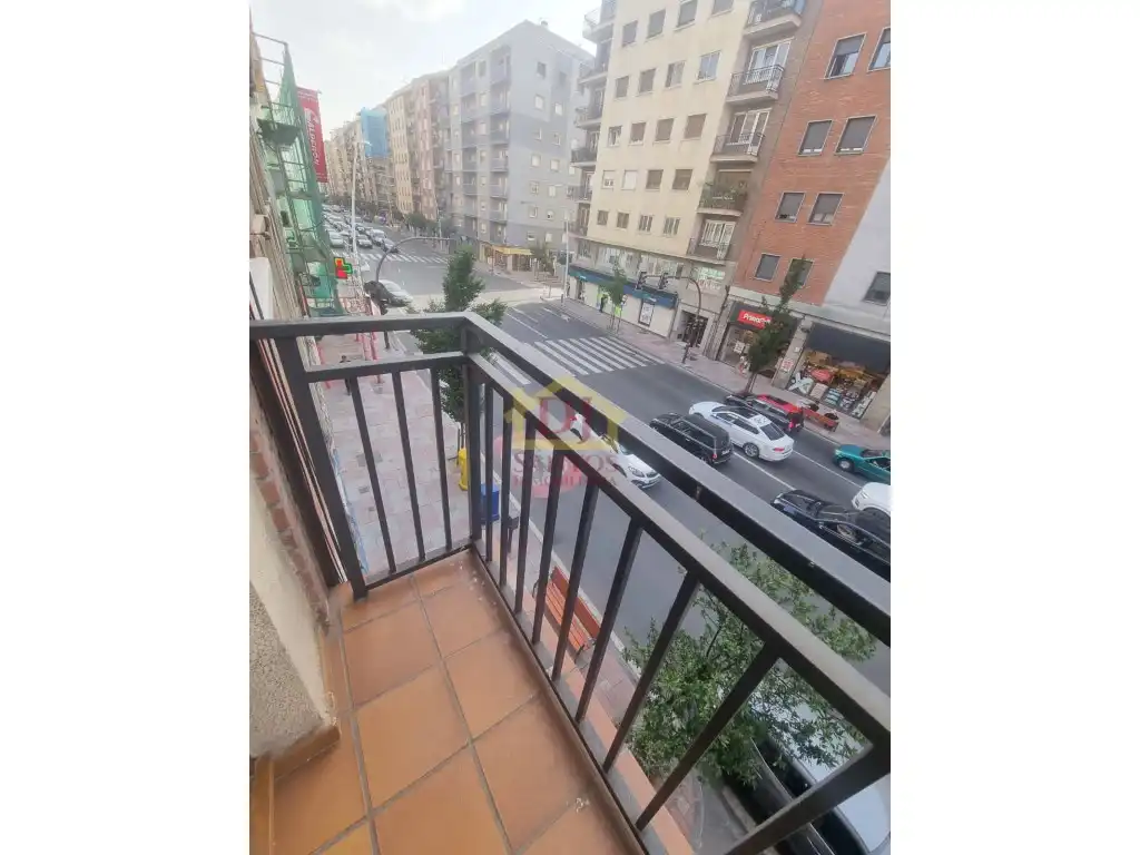 Pis de 100 m² a Salamanca