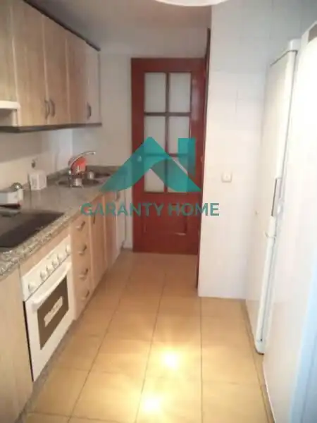Piso de 80 m² en Cáceres