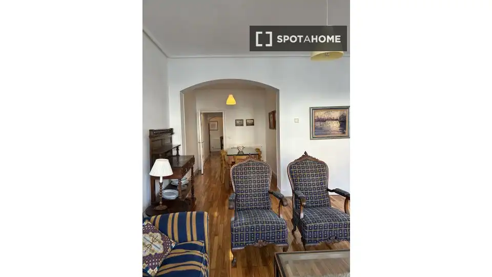 Habitación 132 m², Bilbao