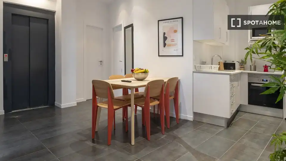 Habitación 14 m², Valencia