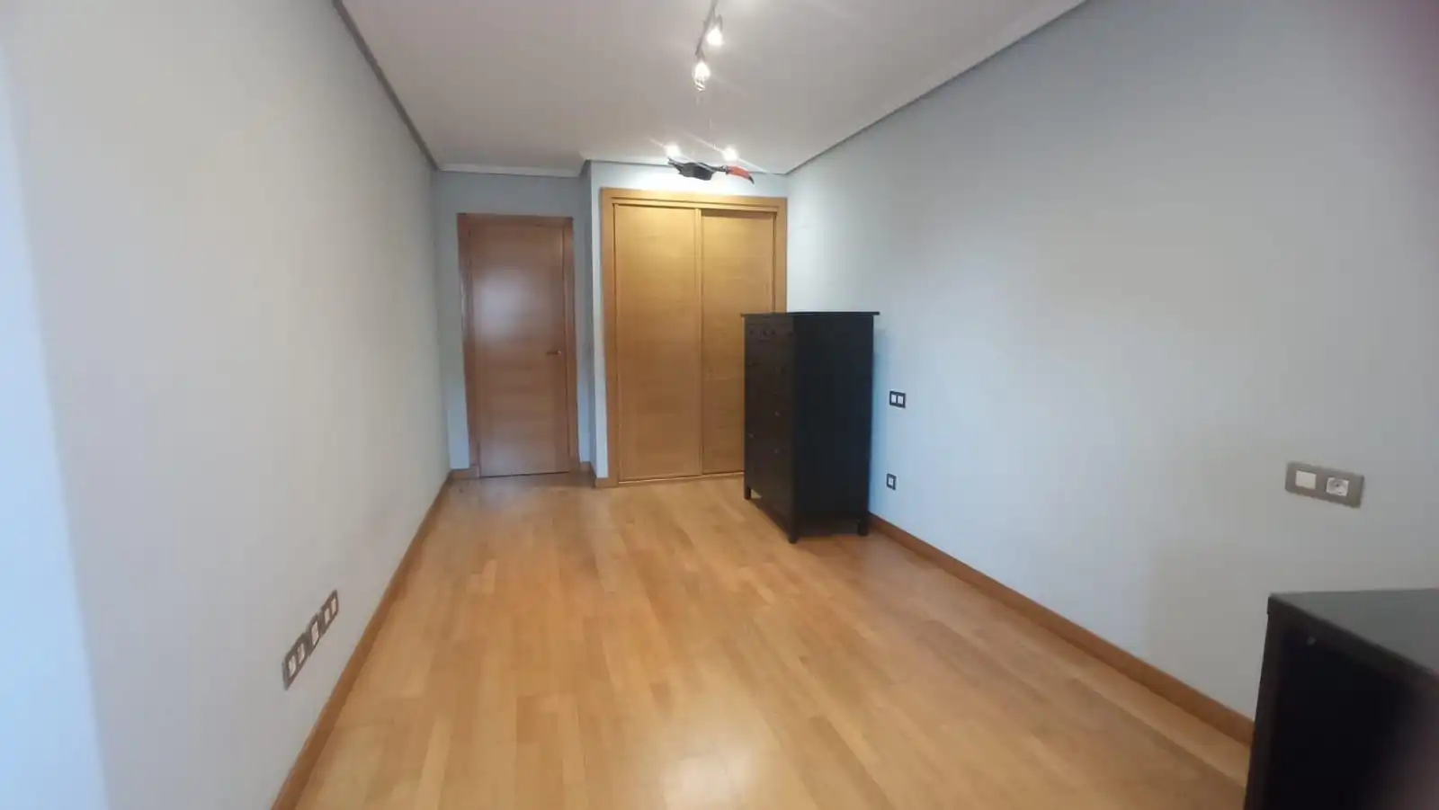 Piso de 93 m² en Oviedo