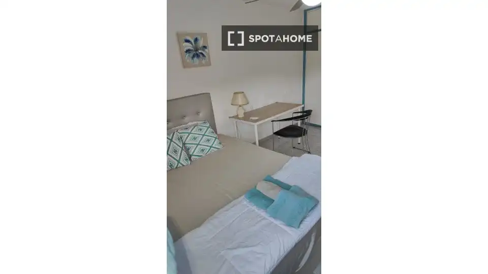 Chambre à louer, Valence
