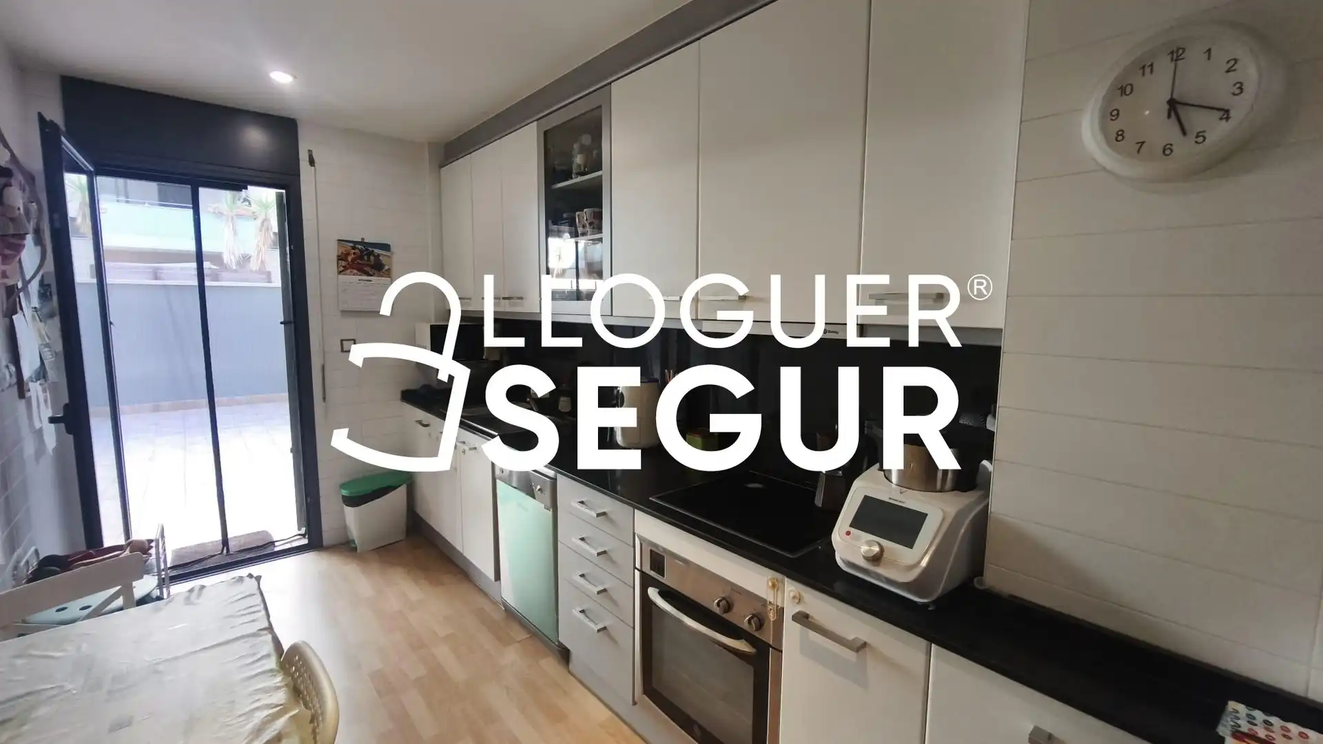 Pis de 90 m² a Badalona