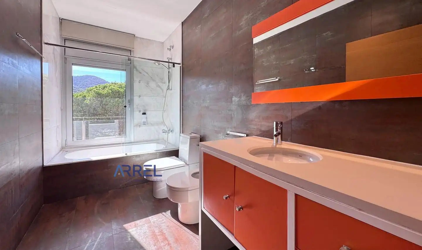 Piso de 334 m² en Alella