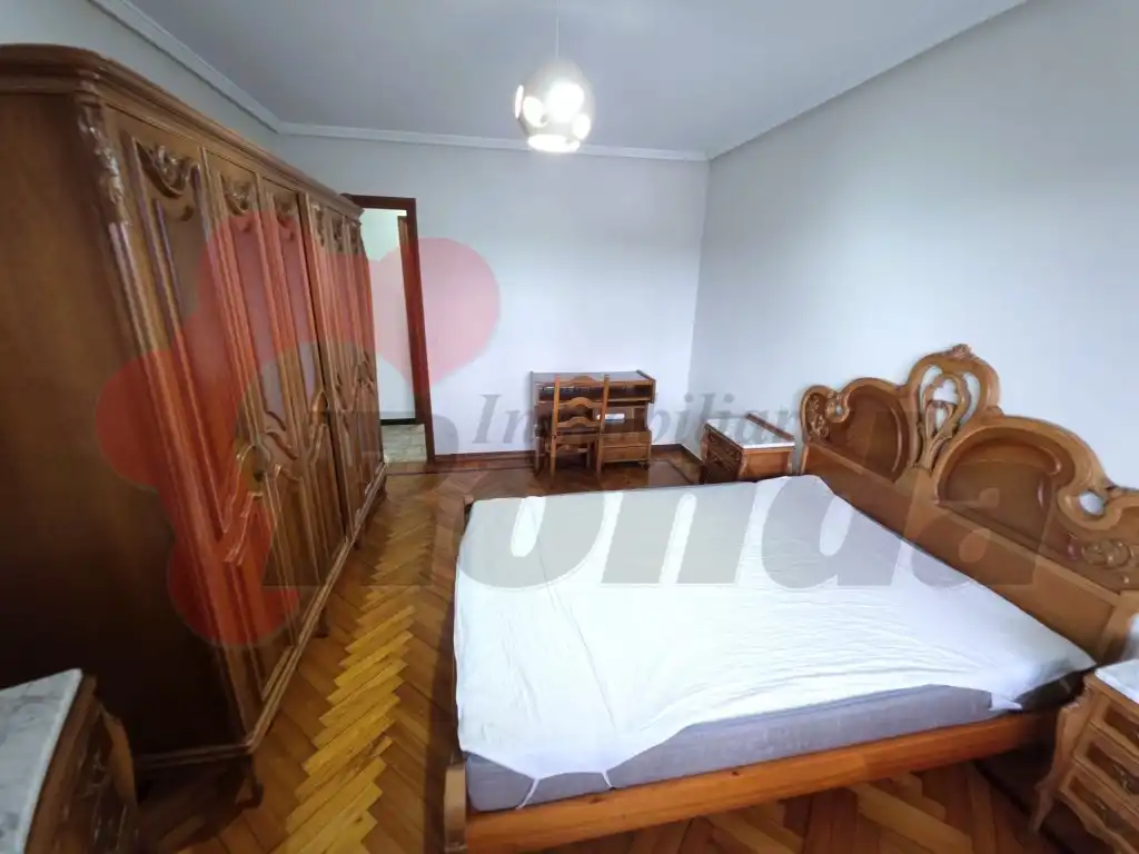 Piso de 154 m² en Lugo