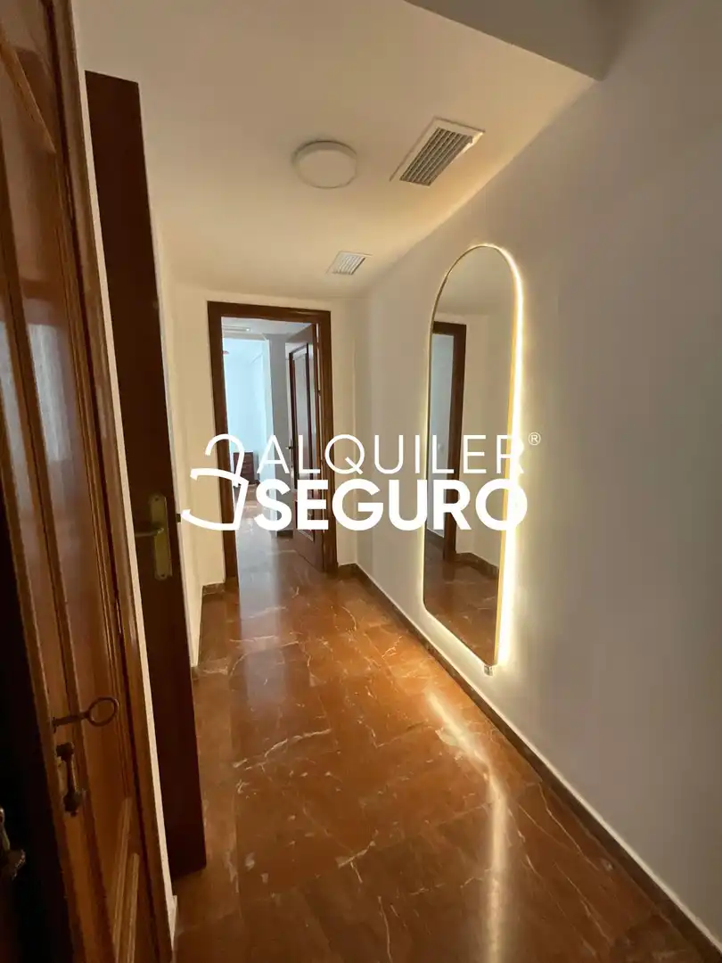 Piso de 90 m² en Sevilla