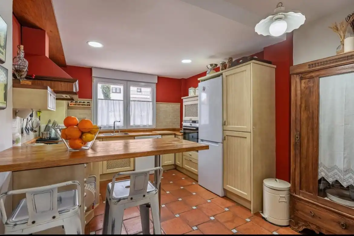 Piso de 280 m² en Monachil