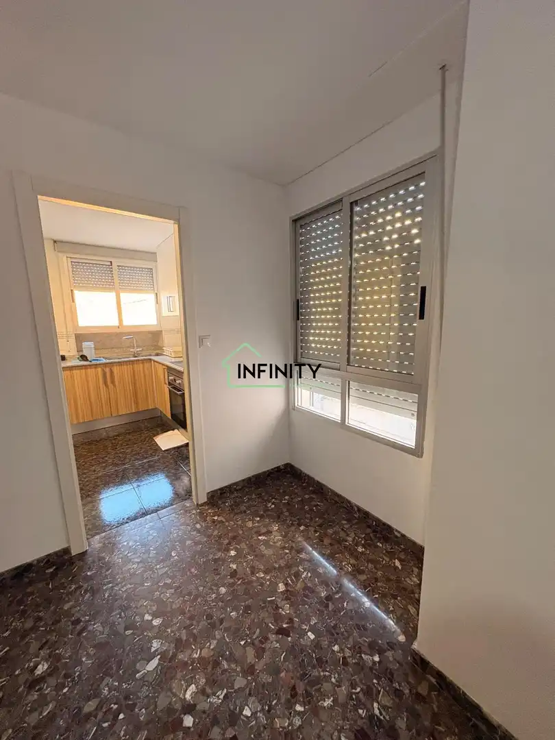 Habitació de lloguer, la Font d'en Carròs