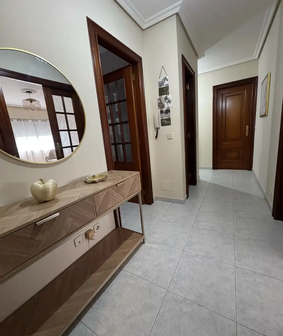 Habitació de lloguer, Narón
