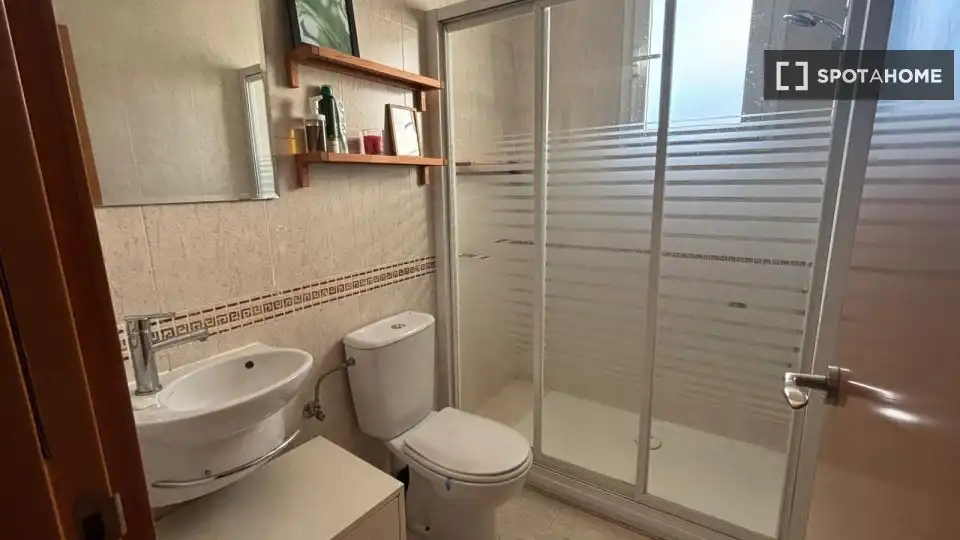 Habitación 75 m², Sevilla