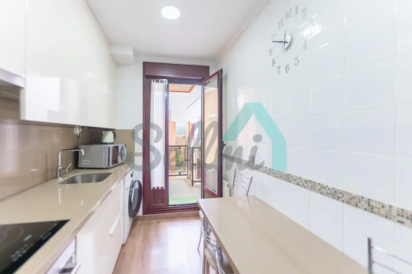 Piso de 80 m² en Oviedo