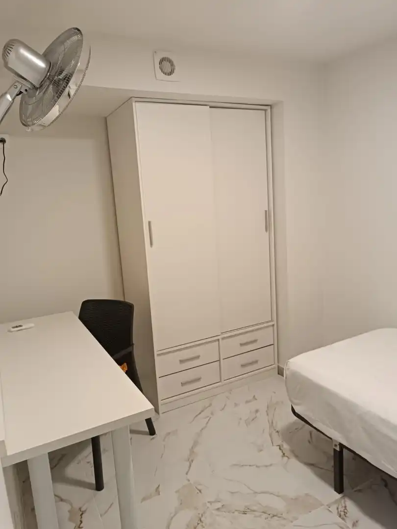 Habitación 70 m², Elche