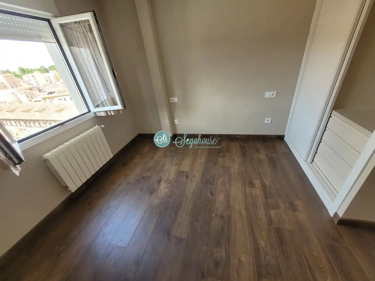 Piso de 100 m² en Segovia