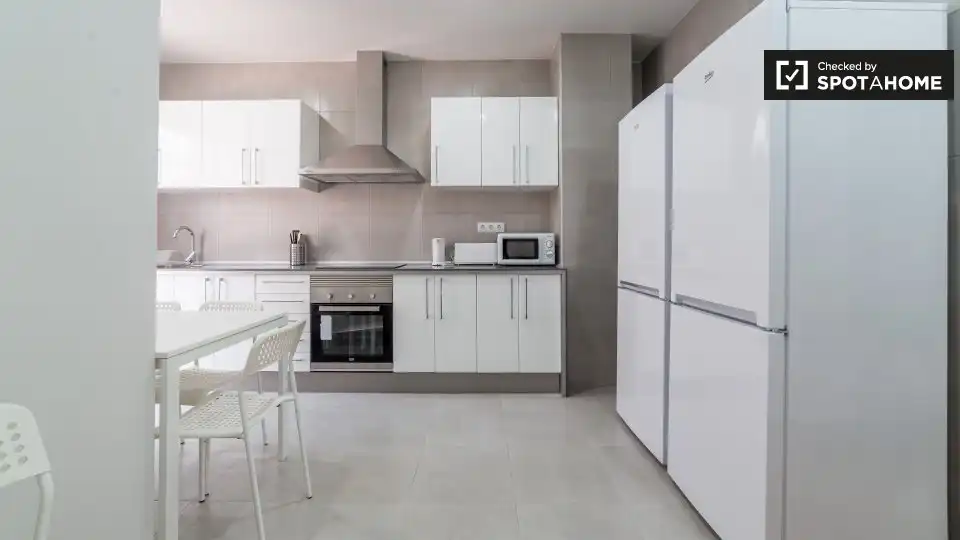Habitación 110 m², Valencia