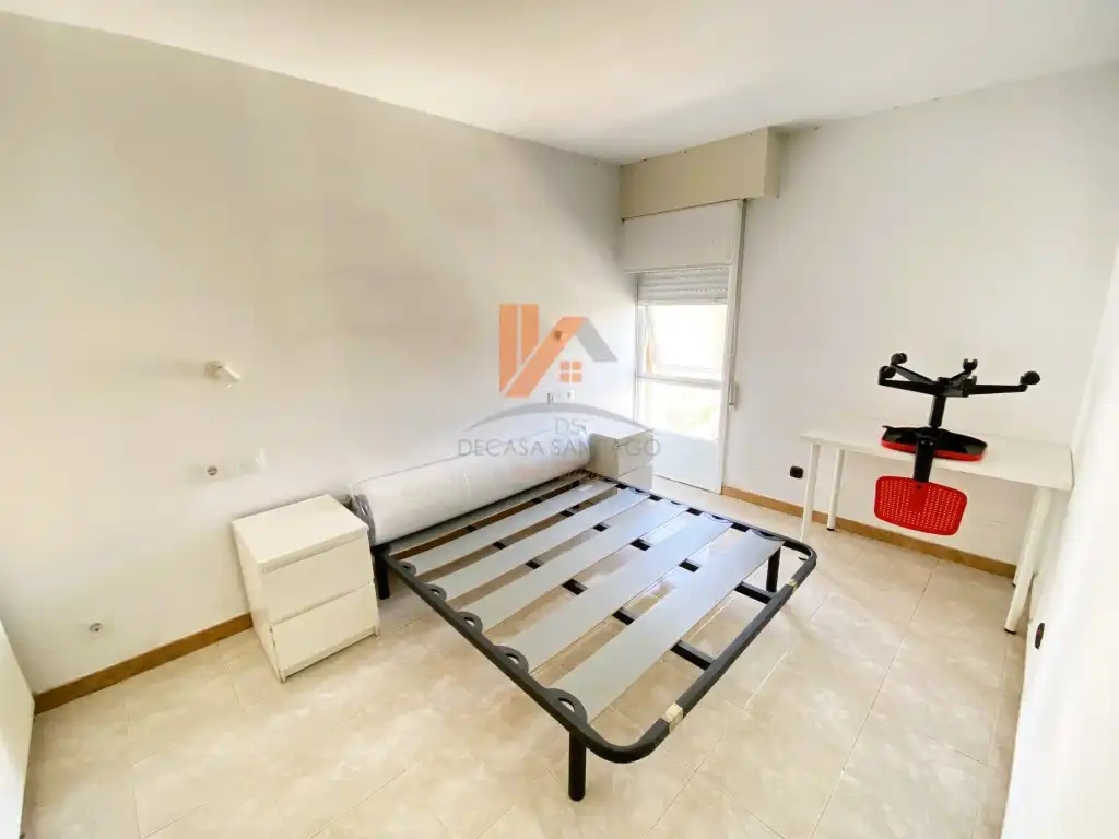 Appartamento 104 m² a Santiago de Compostela