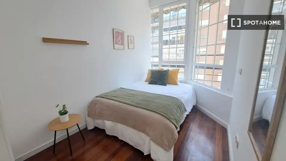 Habitació de lloguer, Madrid