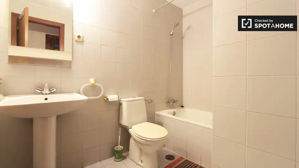 Habitació de lloguer, Madrid