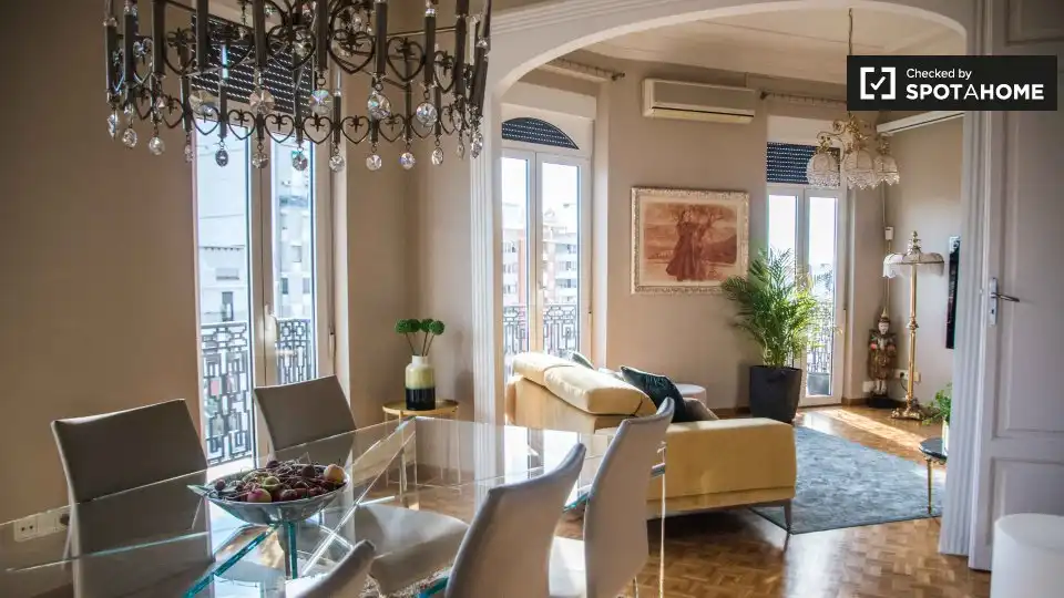 Habitación 200 m², Valencia