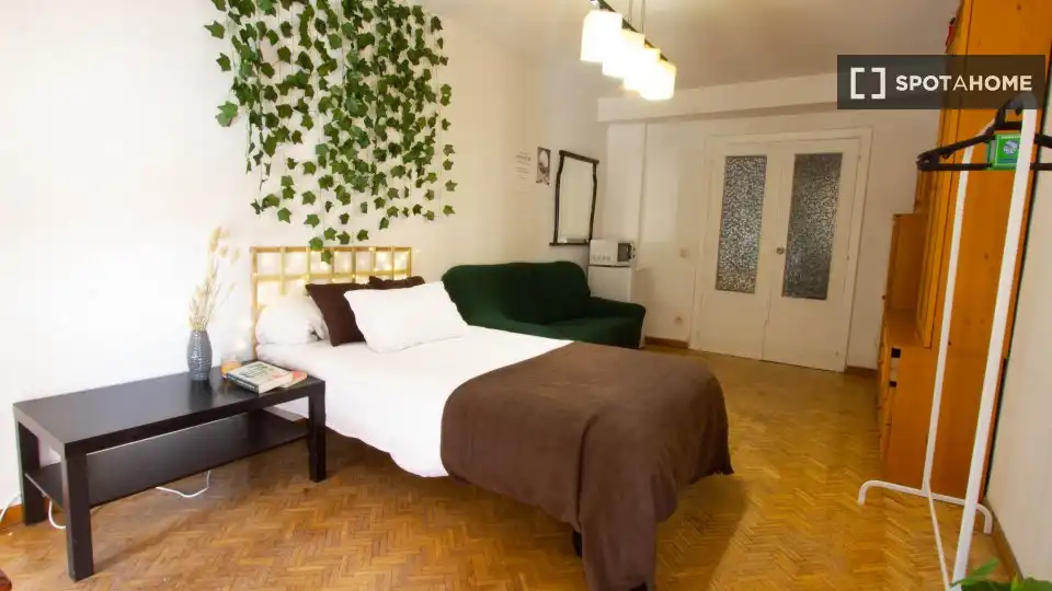 Habitación 150 m², Salamanca